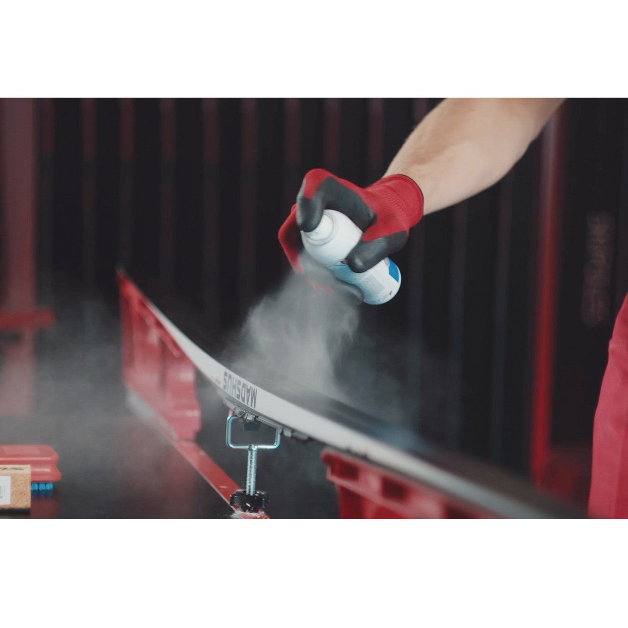 Swix Pro High Speed Liquid Spray Ski Wax HS8L Red - Ship Ground